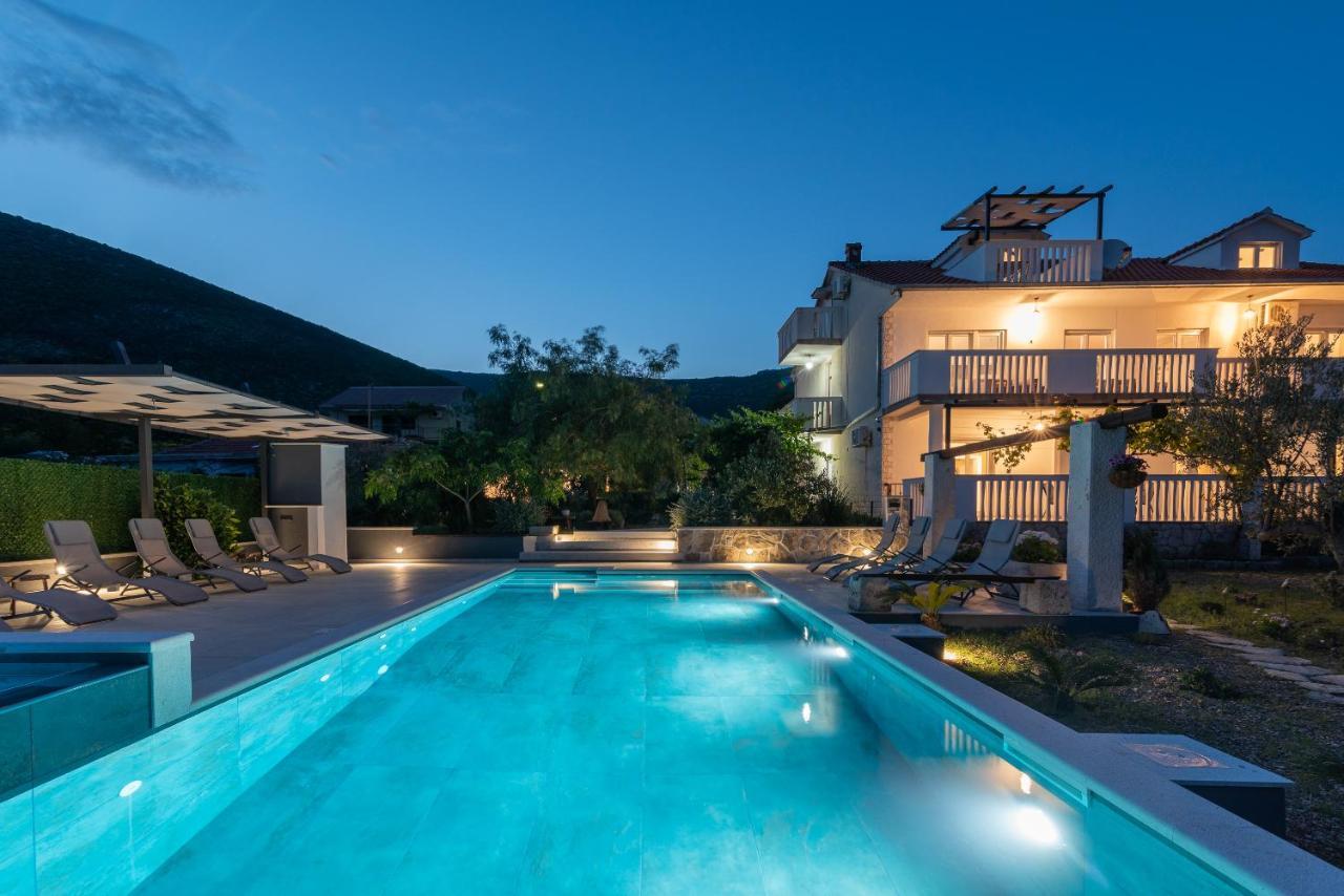 Dobrila Apartman Kaštel Novi